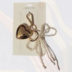 CAROLE INC-Heart Keychain with Pearl Accent